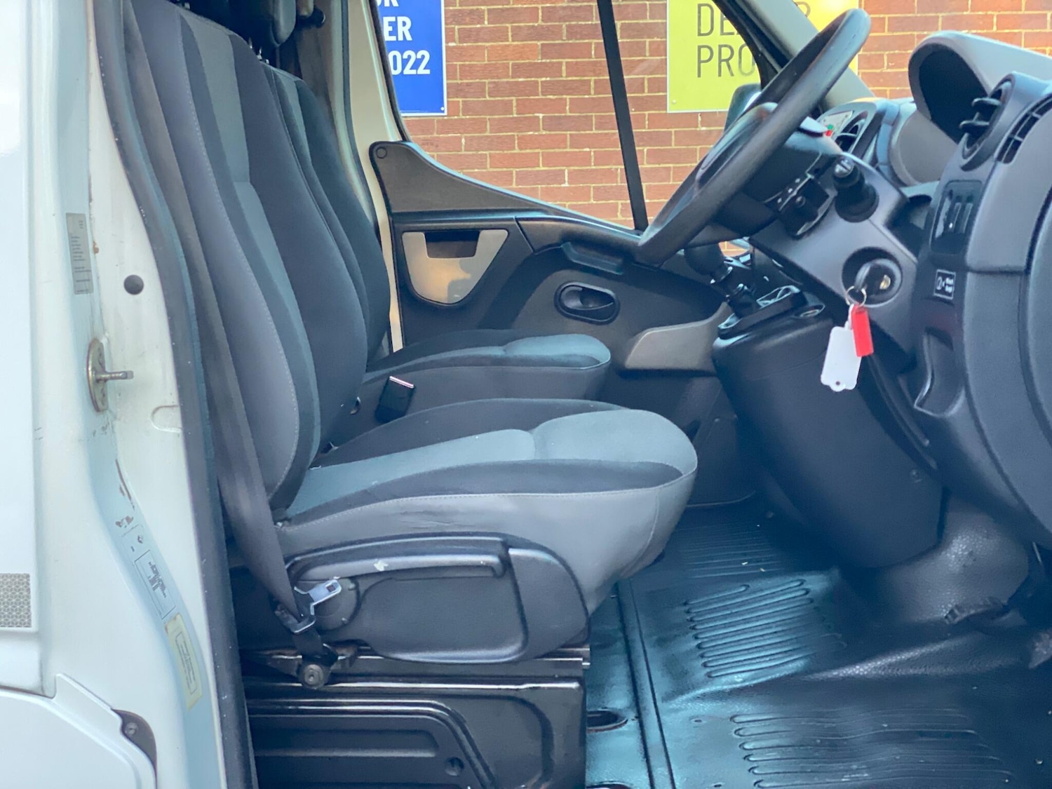 Used Renault Master 2017 for sale - 76214931: Photo 24