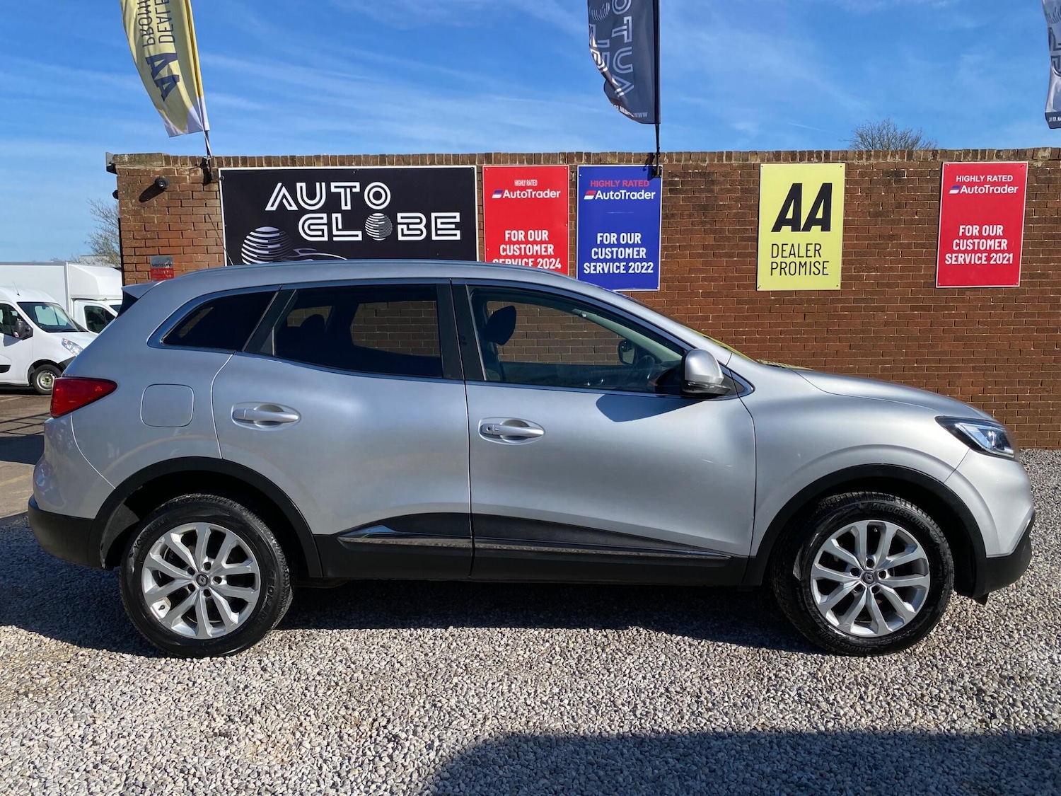 Used Renault Kadjar 2016 for sale - 77924839: Photo 2