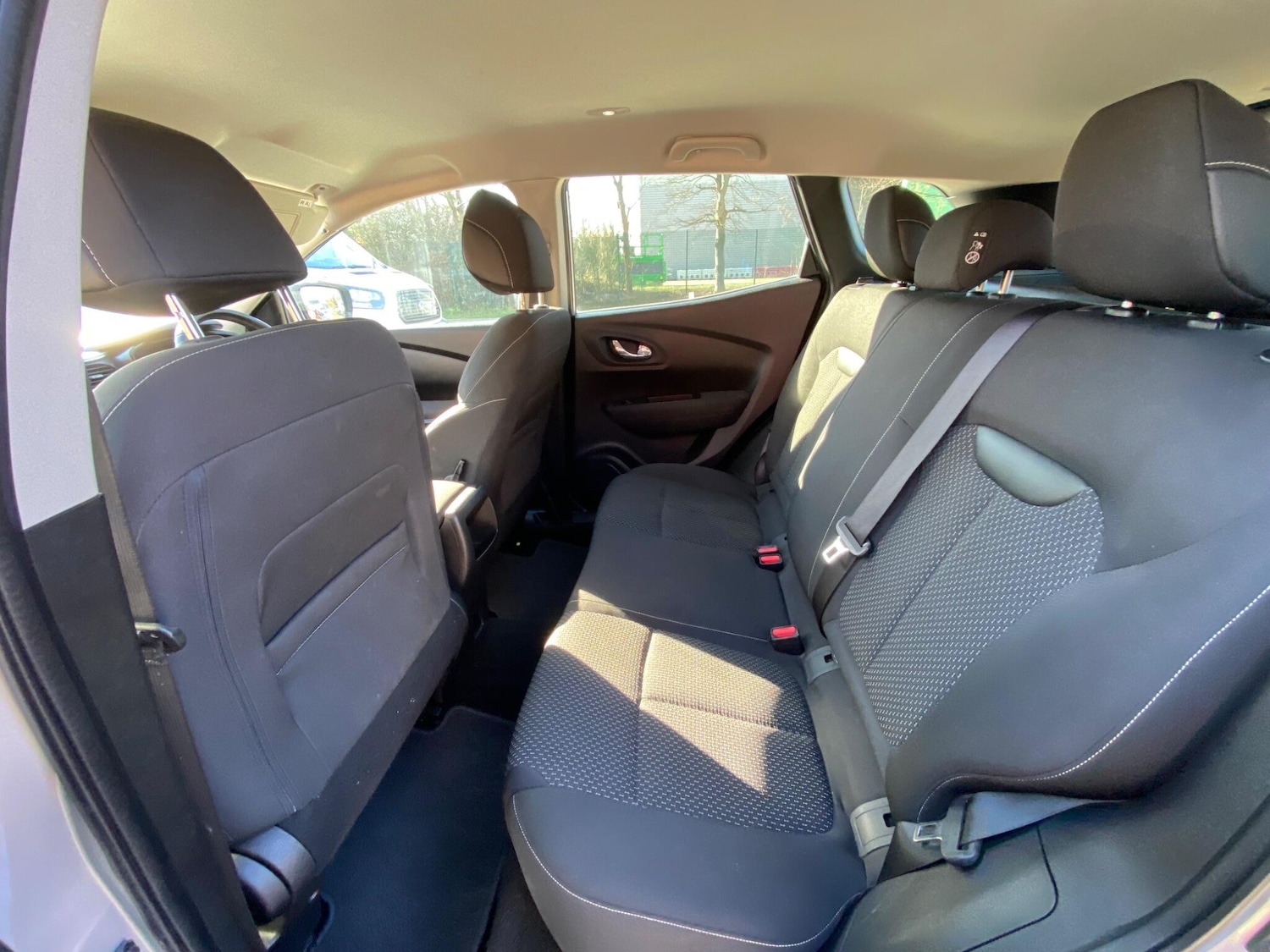 Used Renault Kadjar 2016 for sale - 77924839: Photo 28