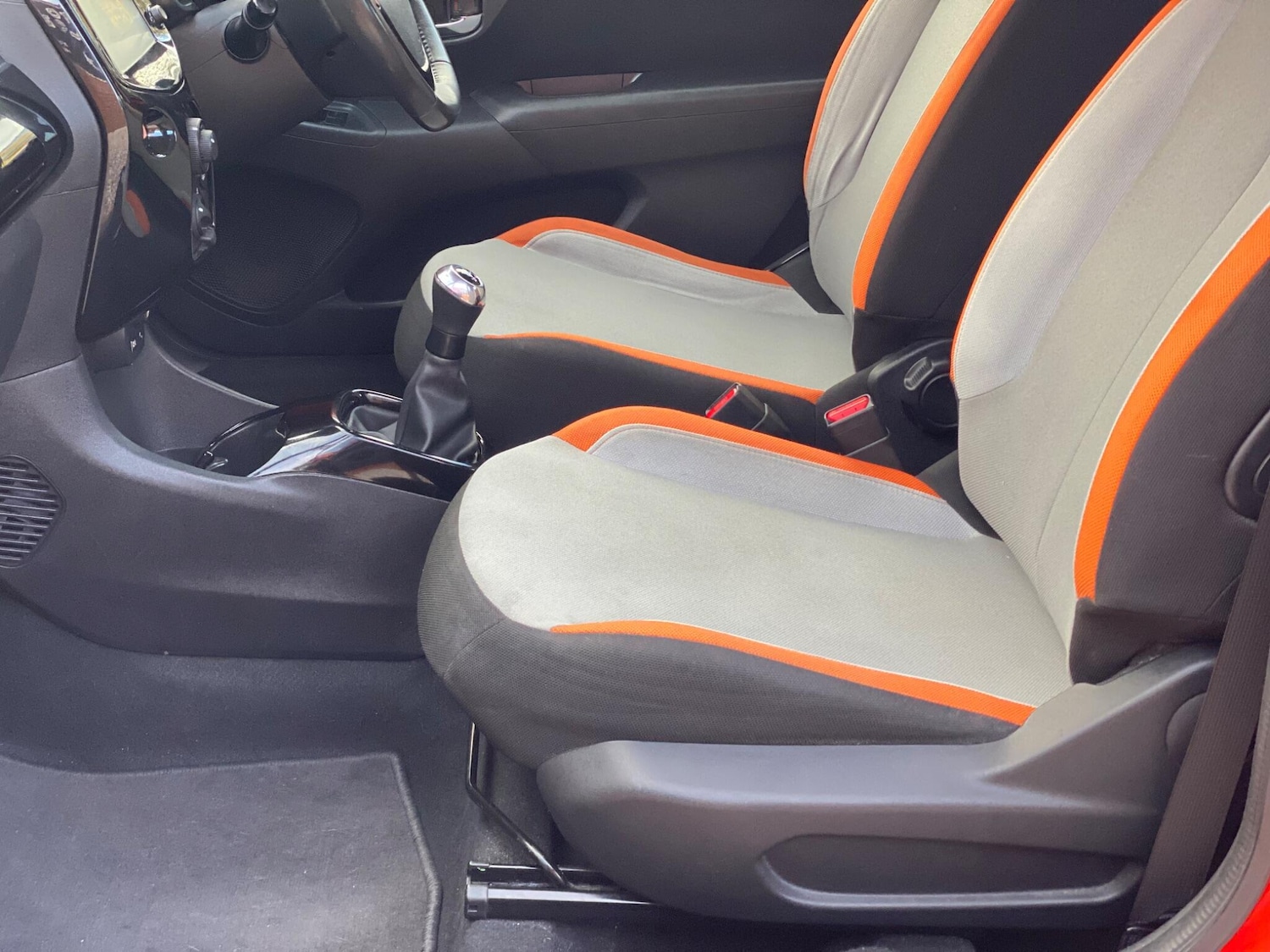 Used Toyota AYGO 2015 for sale - 78047496: Photo 45