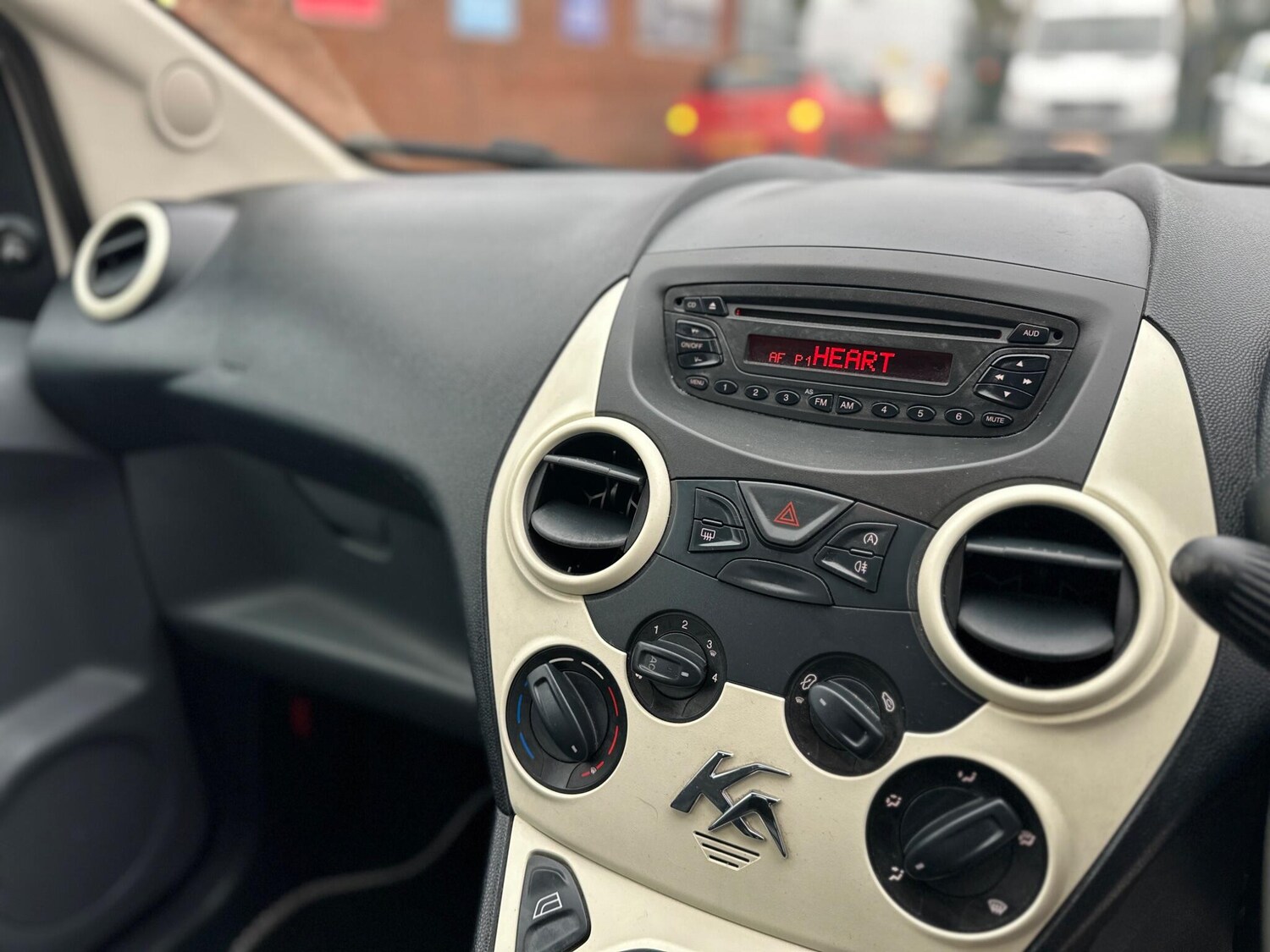 Used Ford Ka for sale - 77425425: Photo 11