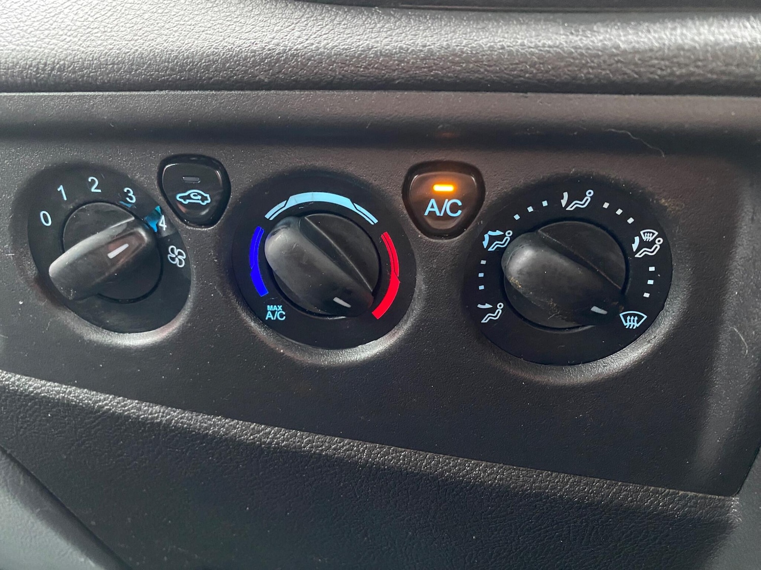 Used Ford Transit 2014 for sale - 76658035: Photo 71