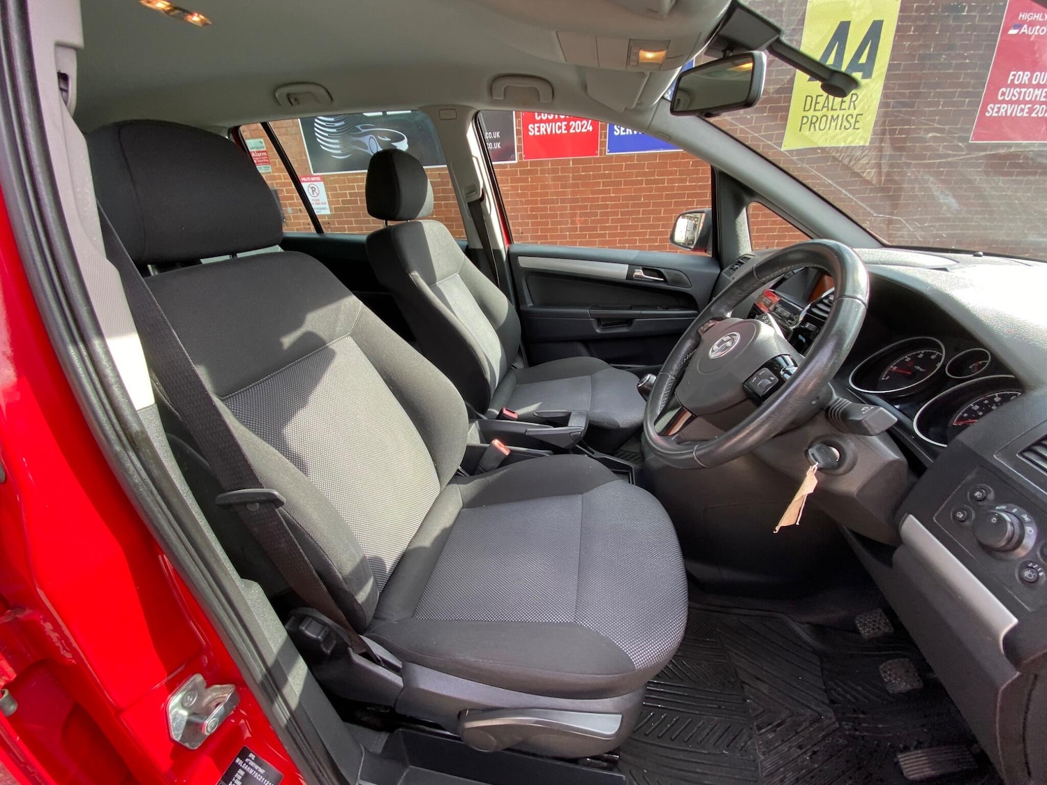 Used Vauxhall Zafira 2012 for sale - 76175284: Photo 6