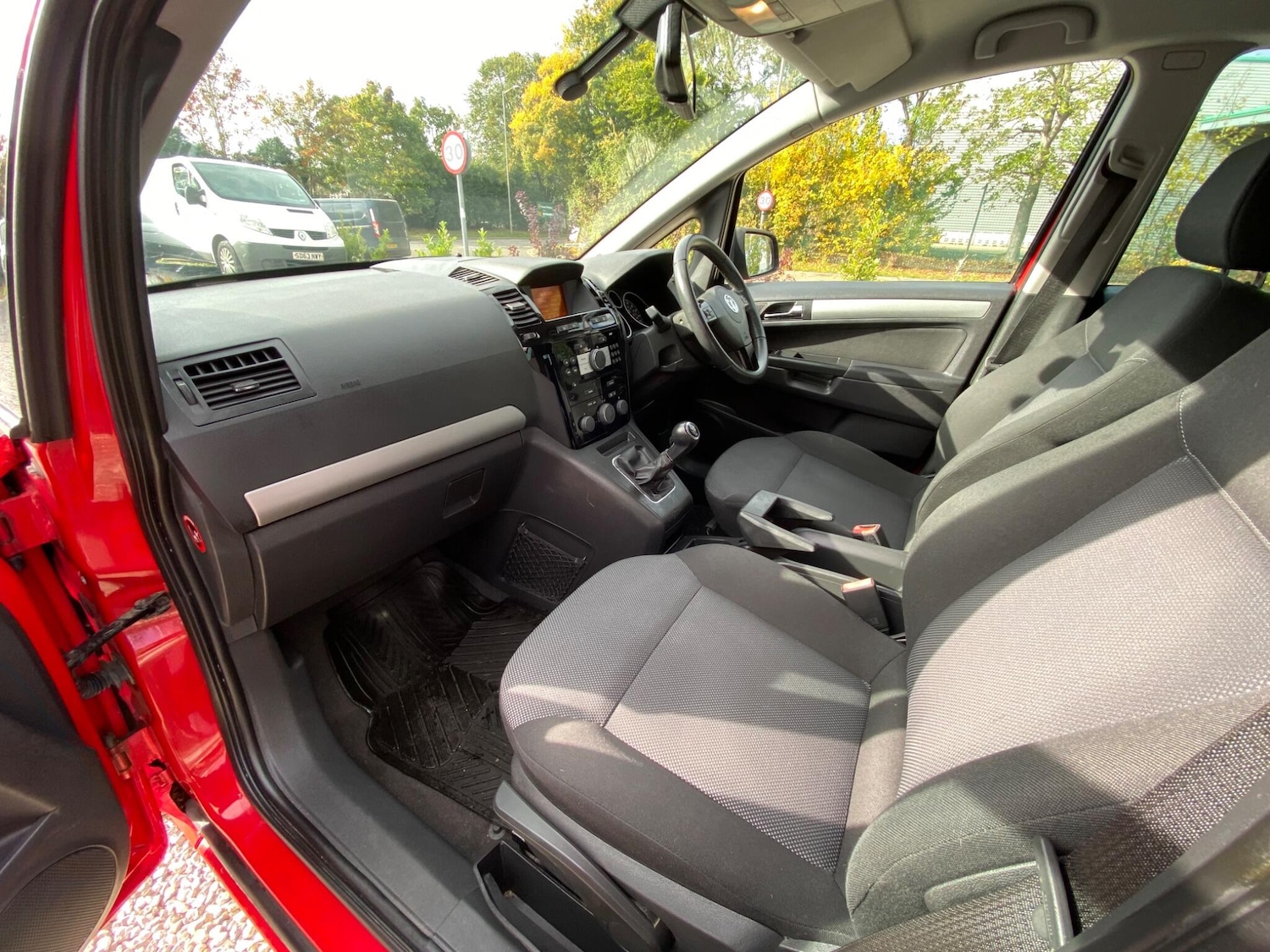 Used Vauxhall Zafira 2012 for sale - 76175284: Photo 7