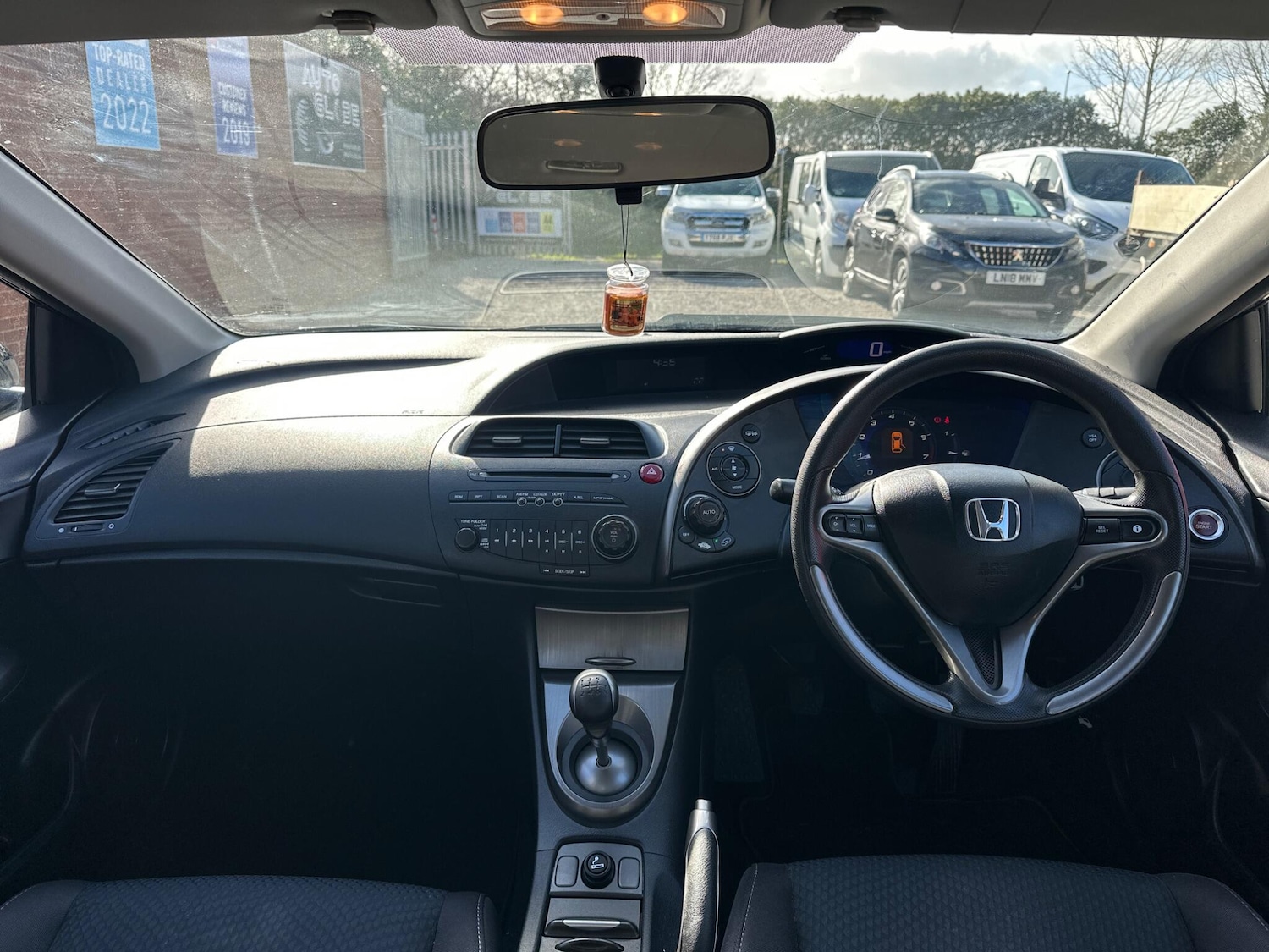 Used Honda Civic 2009 for sale - 77838860: Photo 26