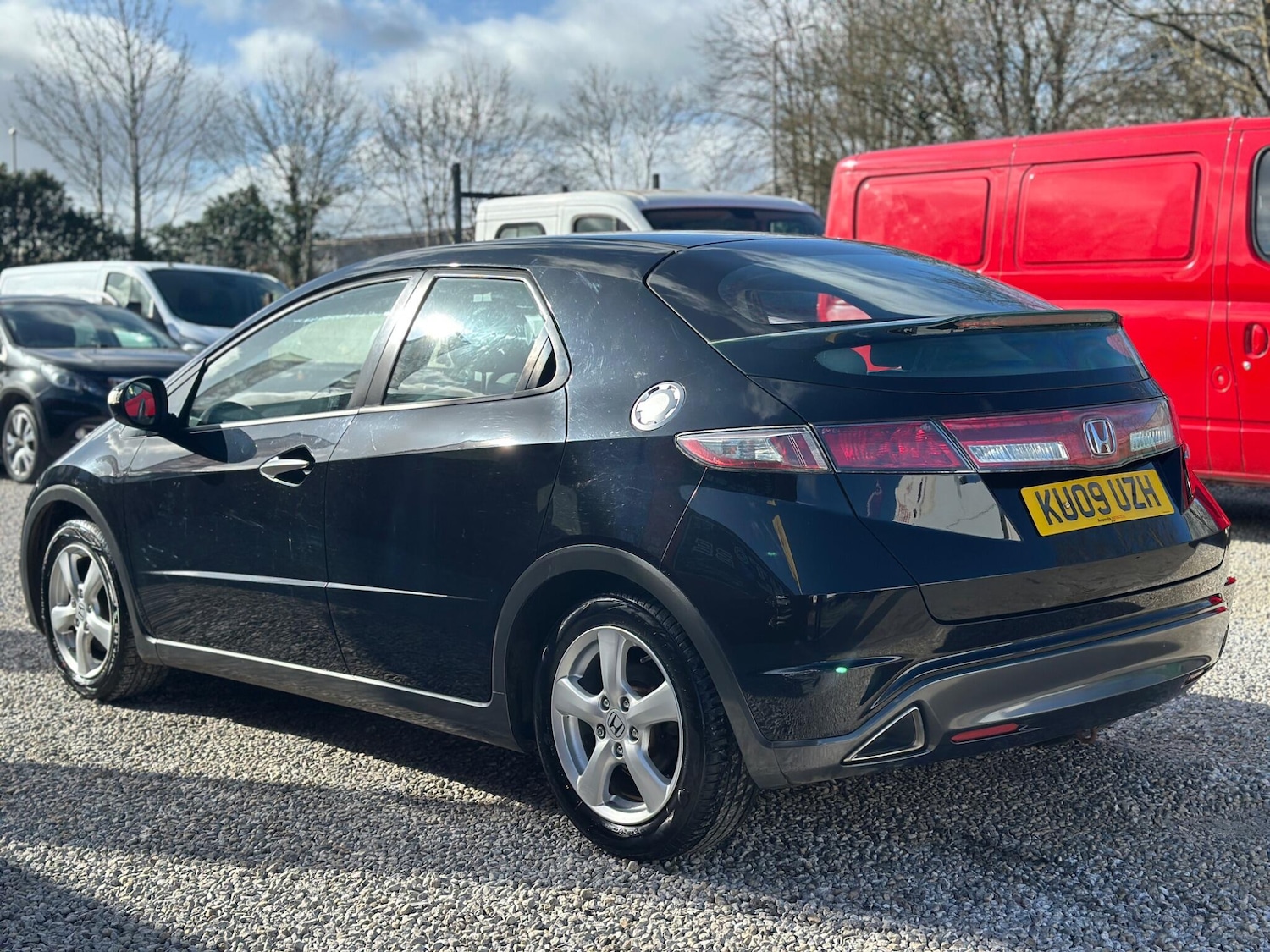 Used Honda Civic 2009 for sale - 77838860: Photo 4