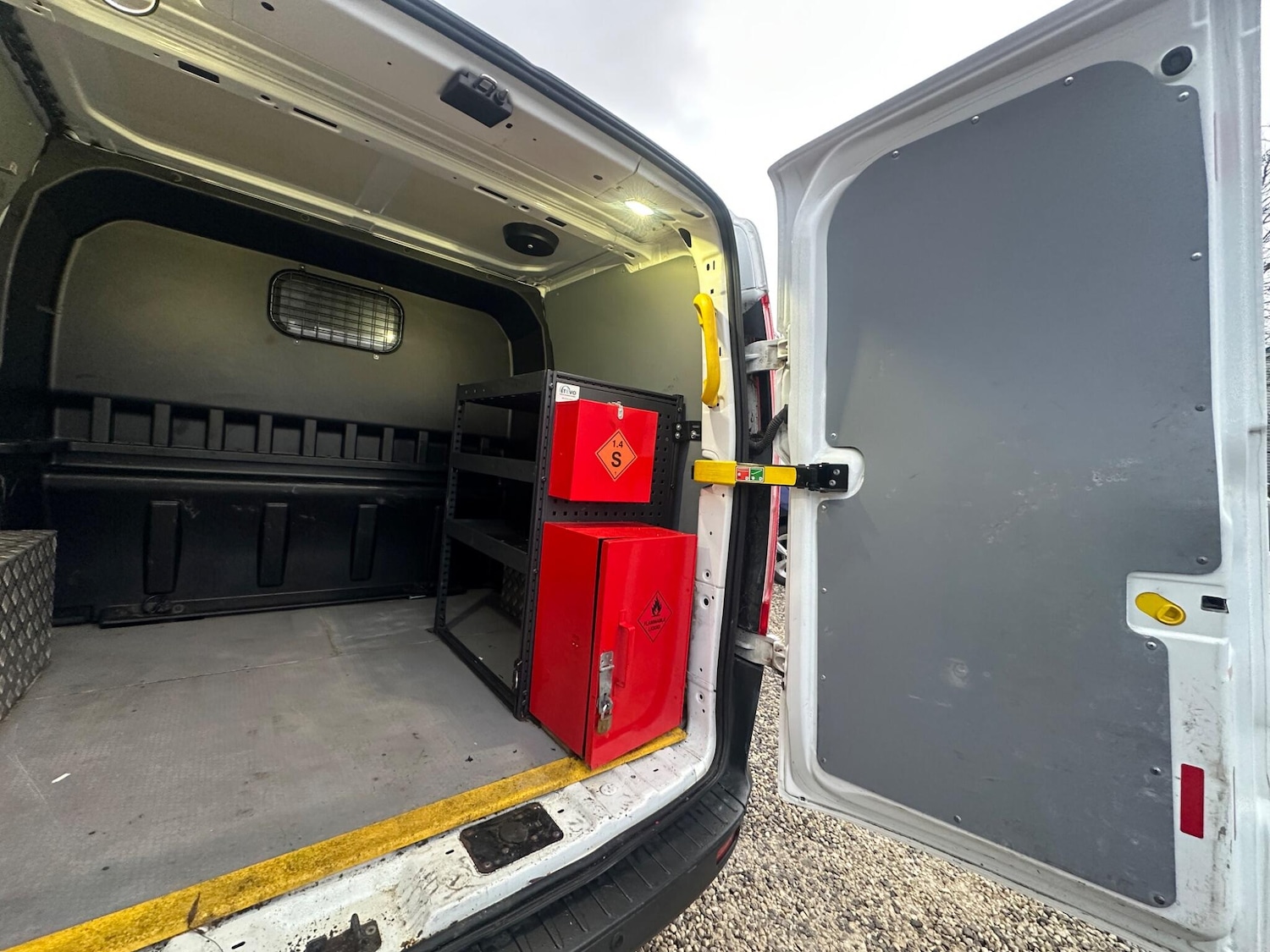 Used Ford Transit Custom 2017 for sale - 77131649: Photo 22