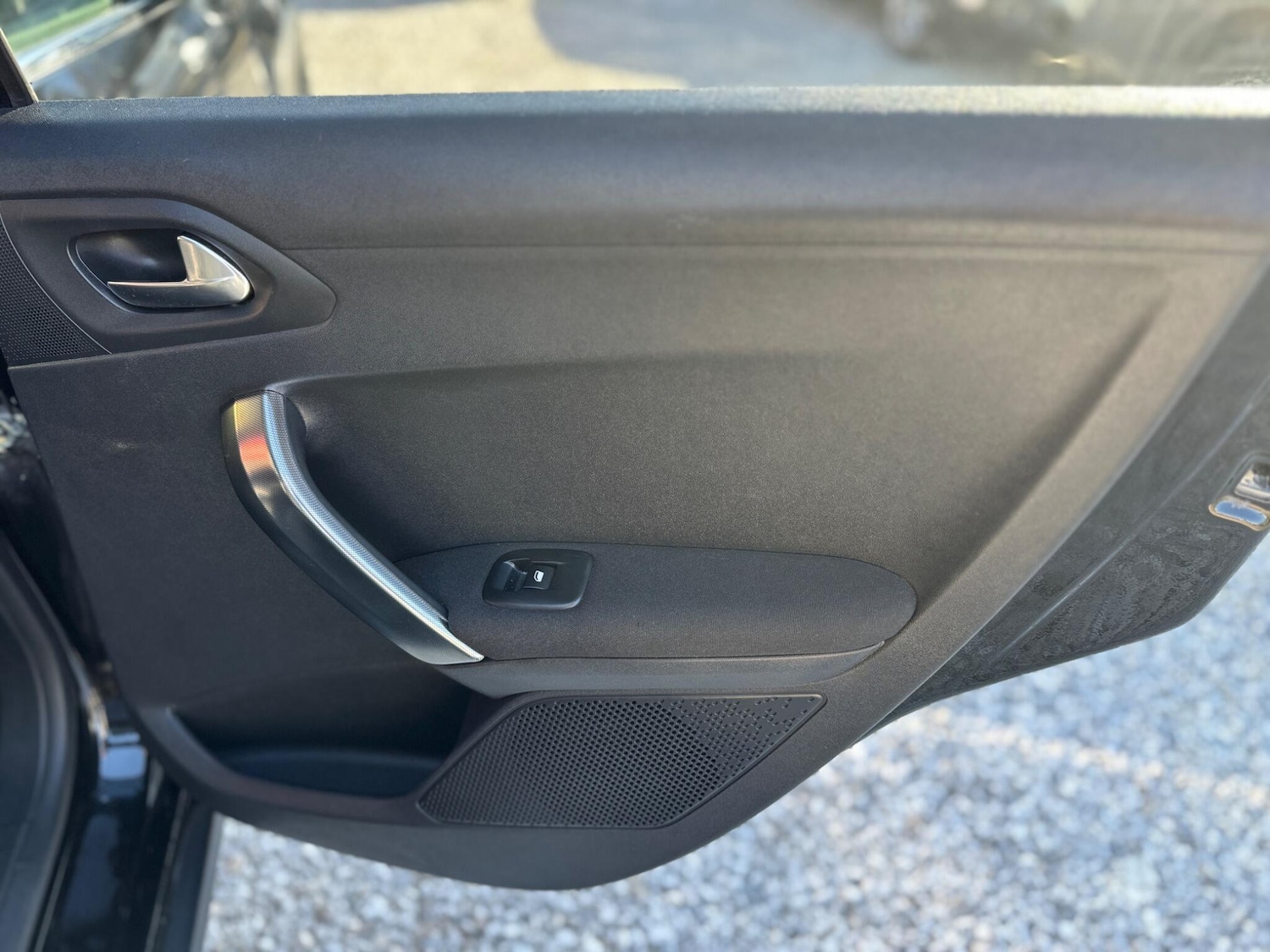 Used Peugeot 2008 2018 for sale - 77940685: Photo 28