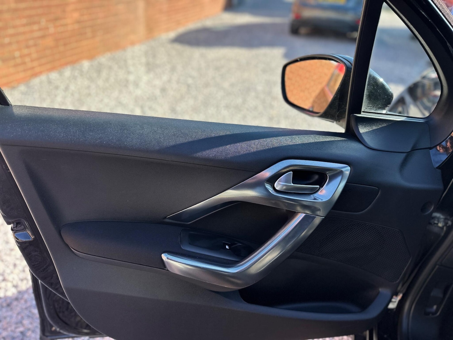 Used Peugeot 2008 2018 for sale - 77940685: Photo 42