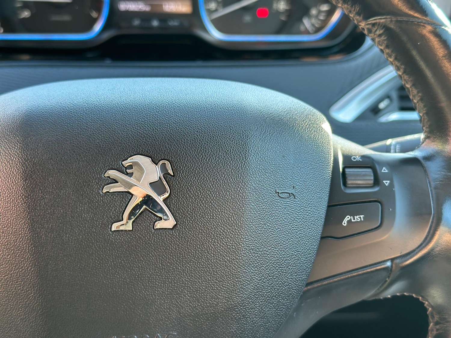 Used Peugeot 2008 2018 for sale - 77940685: Photo 55