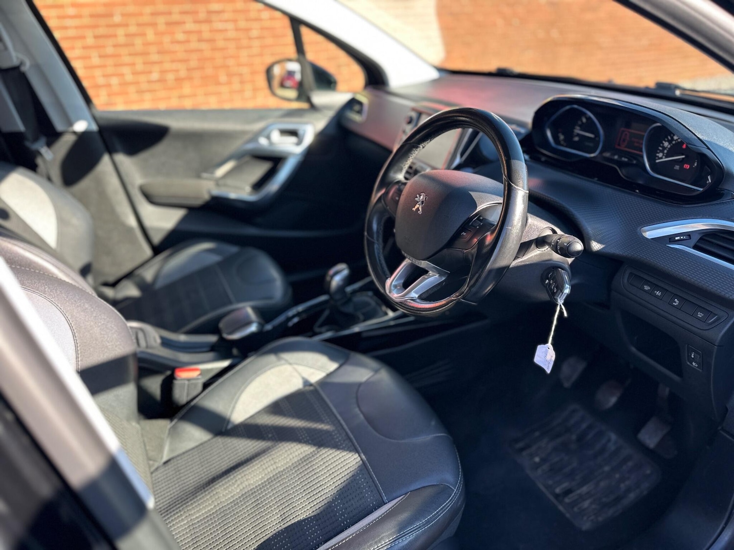 Used Peugeot 2008 2018 for sale - 77940685: Photo 6