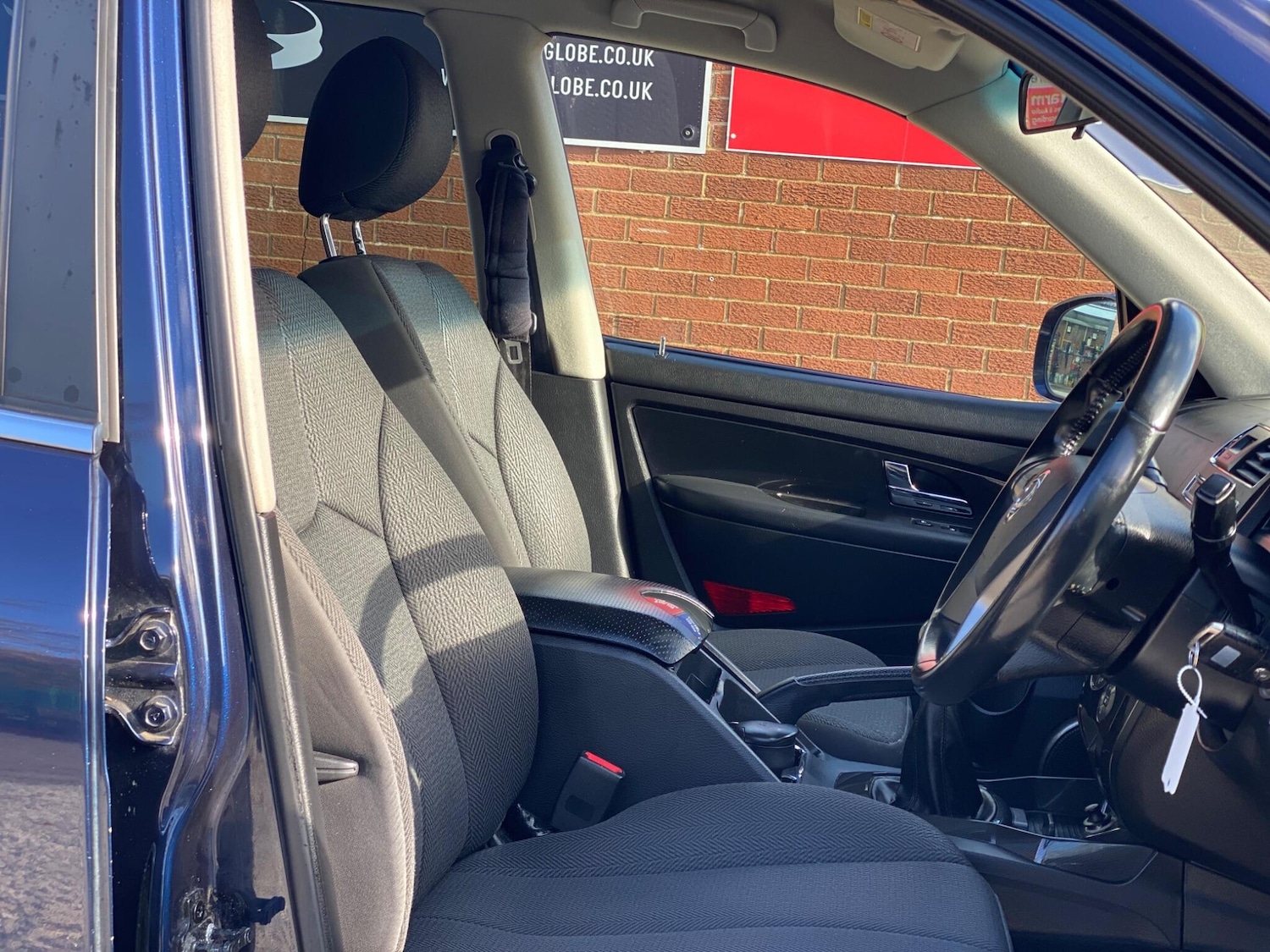 Used Ssangyong Rexton 2016 for sale - 76388500: Photo 35