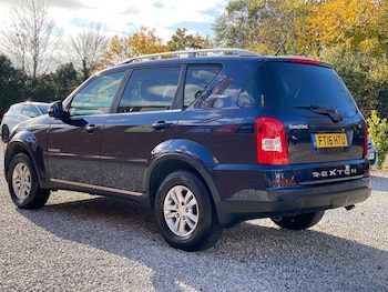 Used Ssangyong Rexton 2016 for sale - 76388500: Photo