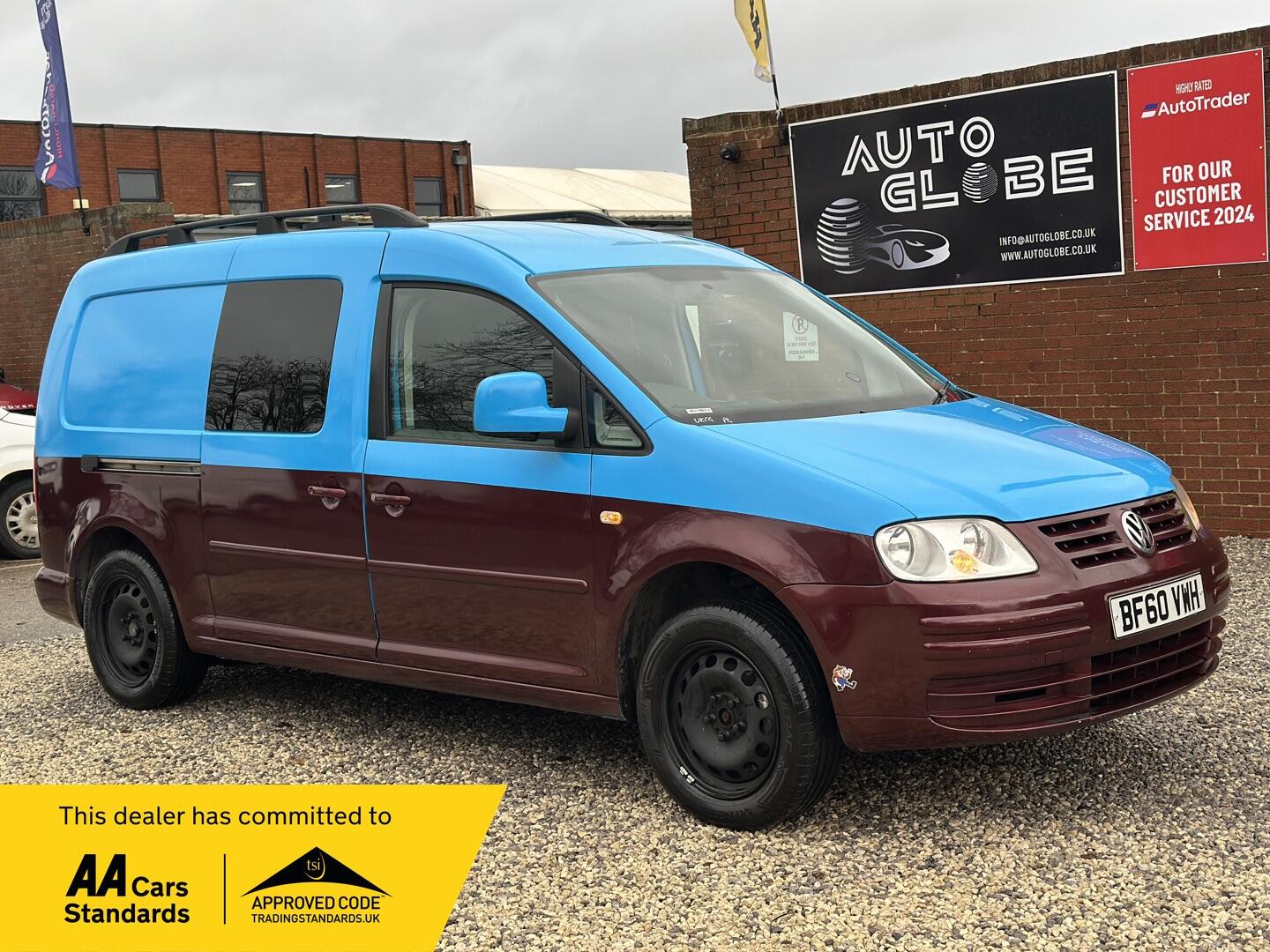 Used Volkswagen Caddy Maxi 2010 for sale - 77625337: Photo 1