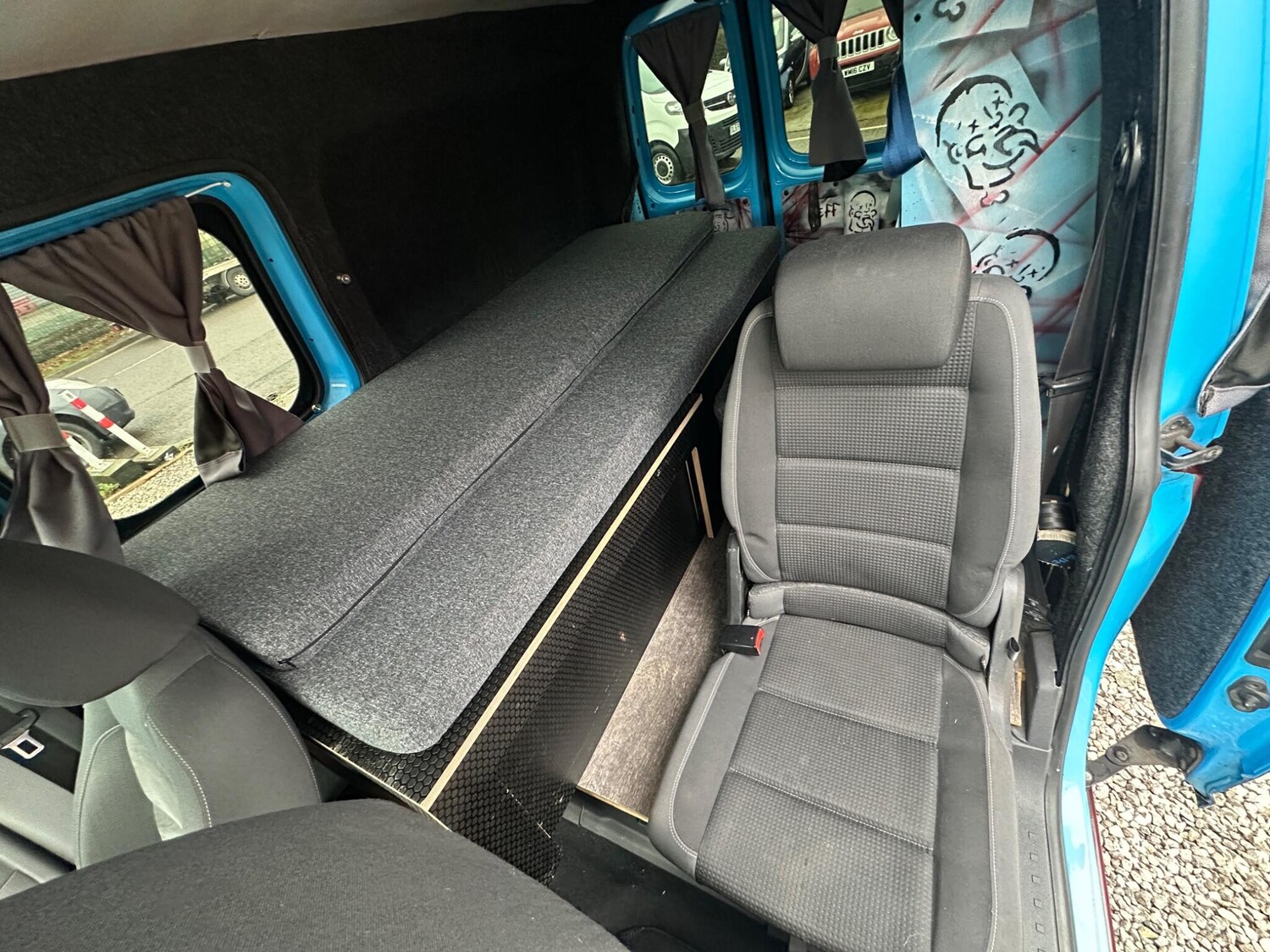 Used Volkswagen Caddy Maxi 2010 for sale - 77625337: Photo 11