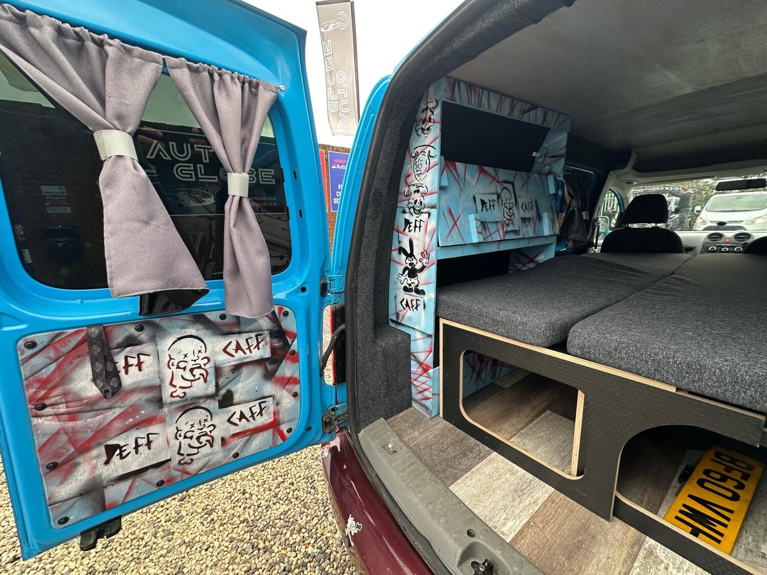 Used Volkswagen Caddy Maxi 2010 for sale - 77625337: Photo 25