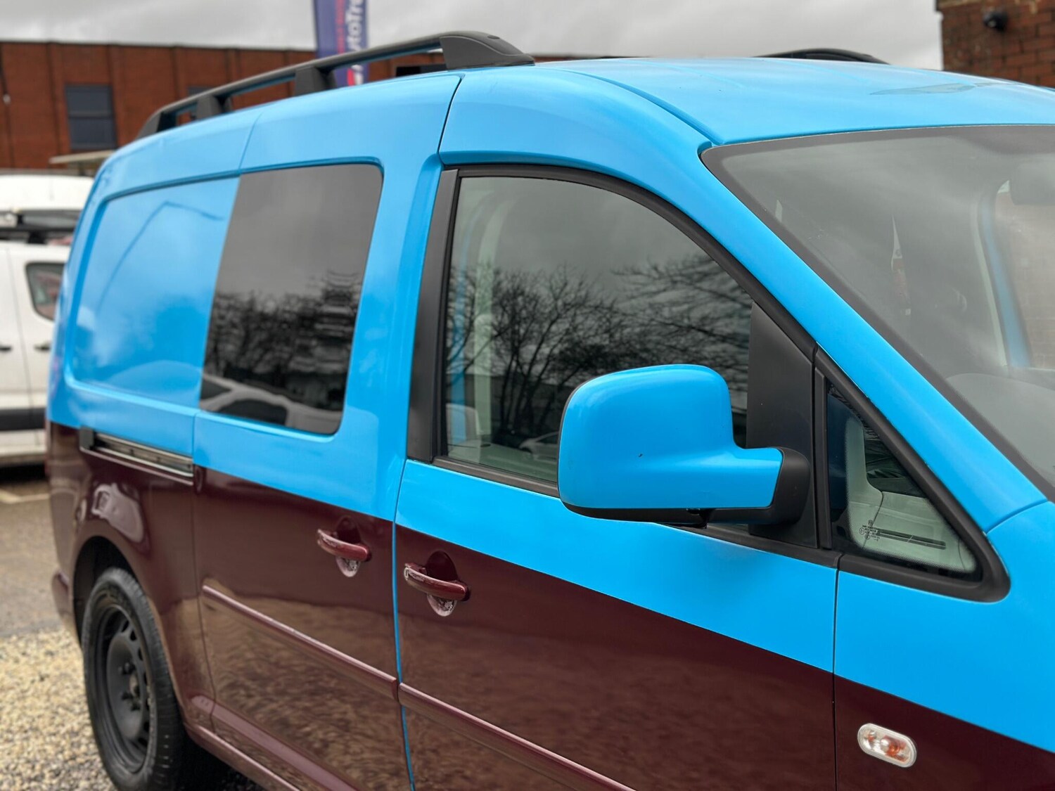 Used Volkswagen Caddy Maxi 2010 for sale - 77625337: Photo 30