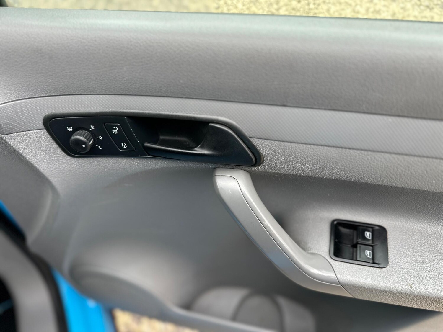 Used Volkswagen Caddy Maxi 2010 for sale - 77625337: Photo 31