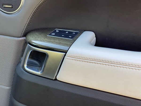 Used Land Rover Range Rover Sport 2015 for sale - 74057557: Photo 48