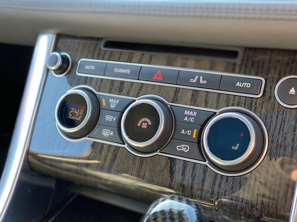 Used Land Rover Range Rover Sport 2015 for sale - 74057557: Photo 56
