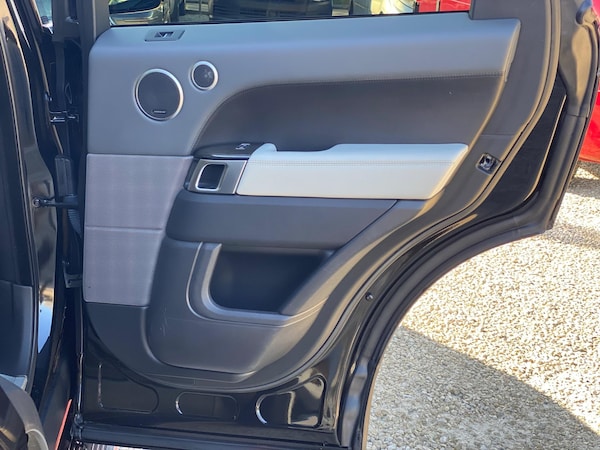 Used Land Rover Range Rover Sport 2015 for sale - 74057557: Photo 61