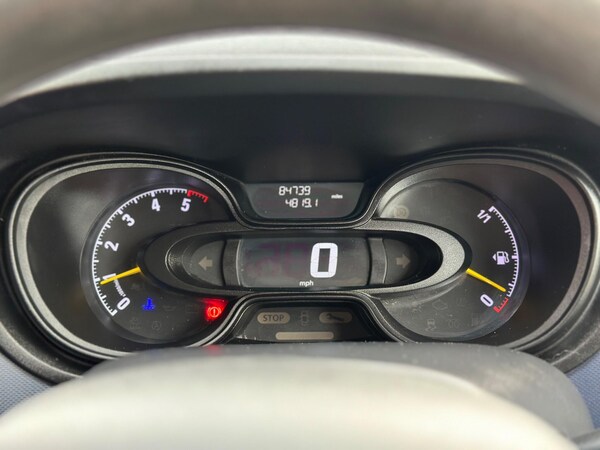 Used Vauxhall Vivaro 2015 for sale - 76136665: Photo 10
