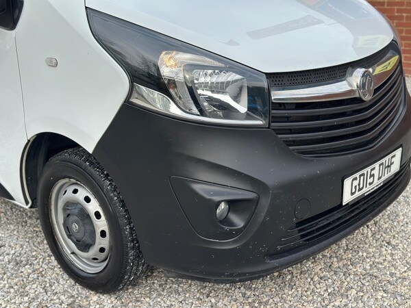 Used Vauxhall Vivaro 2015 for sale - 76136665: Photo 24