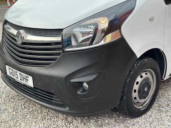 Used Vauxhall Vivaro 2015 for sale - 76136665: Photo 31