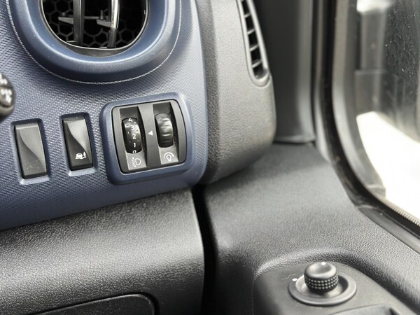 Used Vauxhall Vivaro 2015 for sale - 76136665: Photo 41