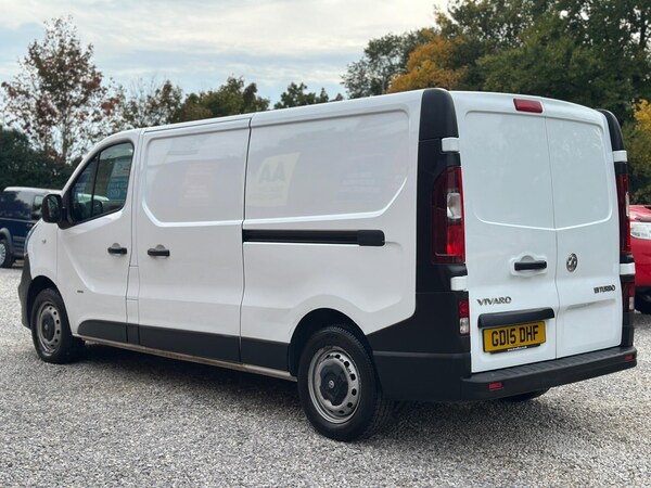 Used Vauxhall Vivaro 2015 for sale - 76136665: Photo 5