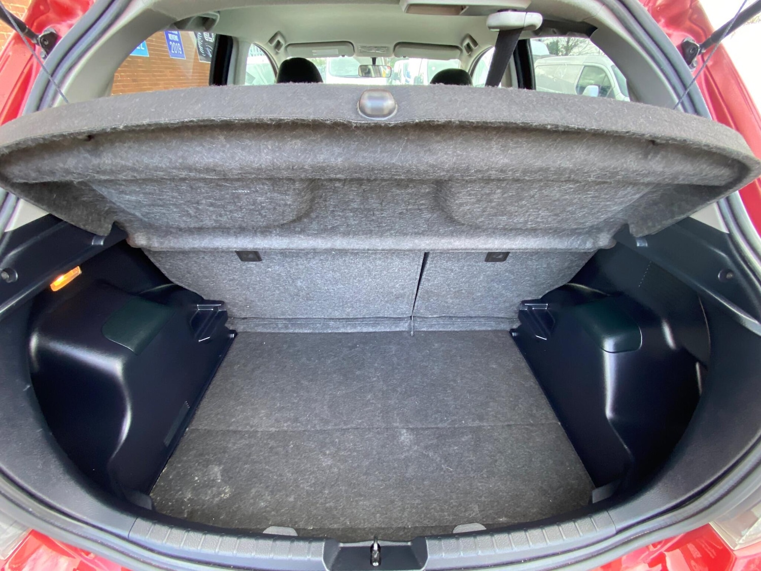 Used Toyota Yaris 2012 for sale - 77646306: Photo 50