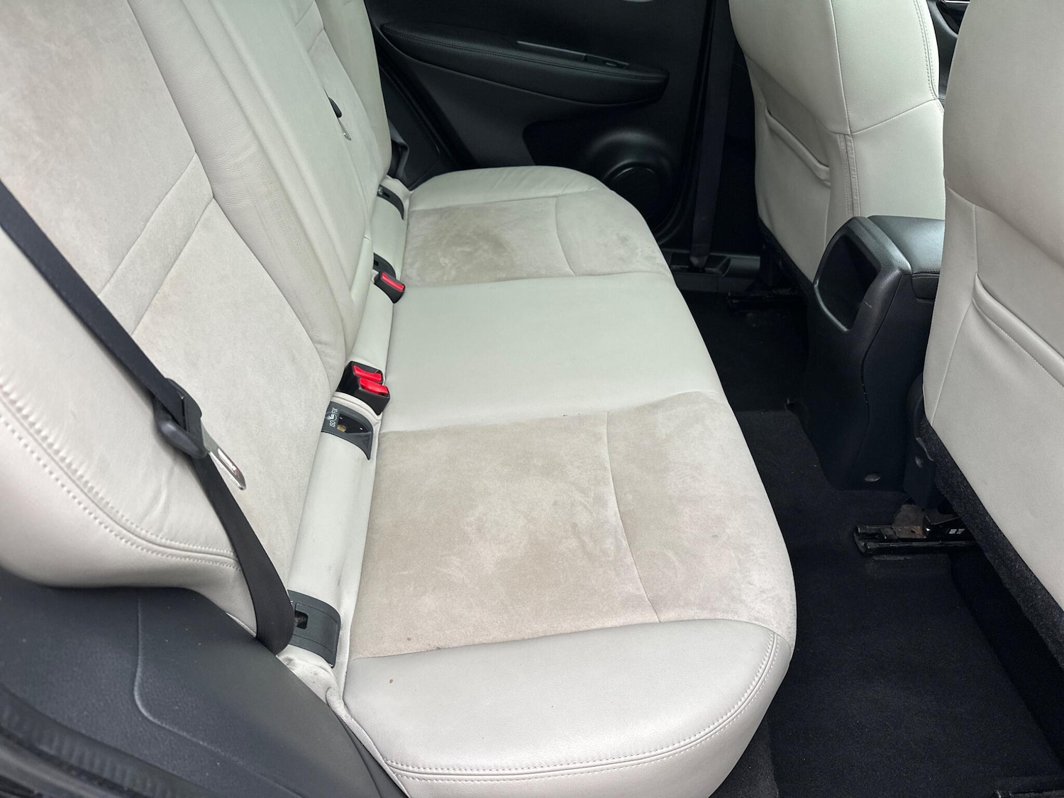 Used Nissan Qashqai 2014 for sale - 77994342: Photo 26