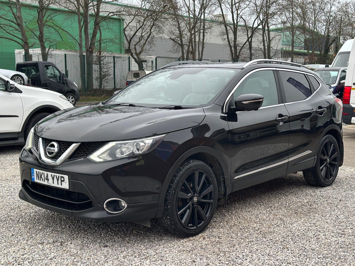 Used Nissan Qashqai 2014 for sale - 77994342: Photo 3