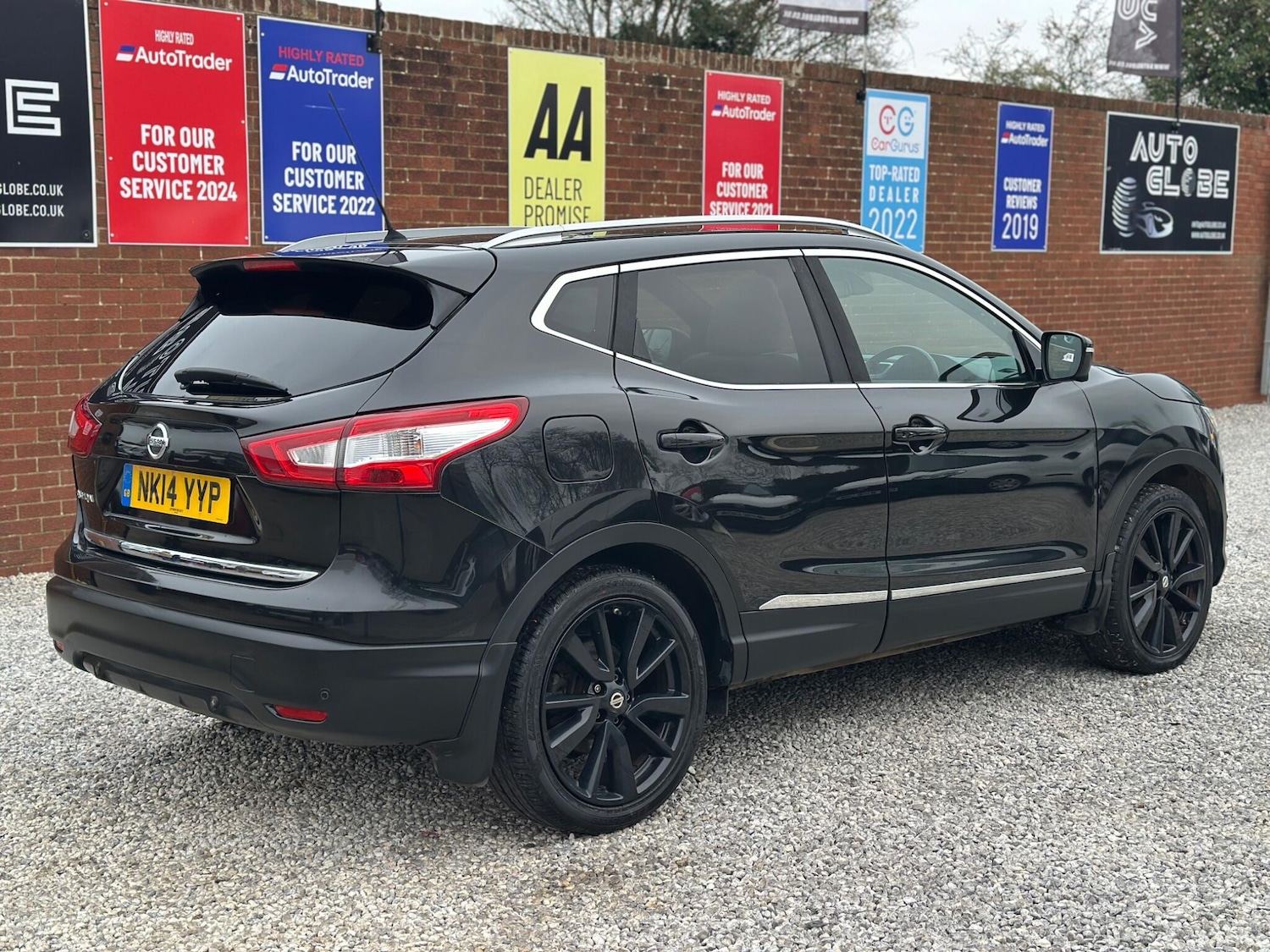 Used Nissan Qashqai 2014 for sale - 77994342: Photo 4