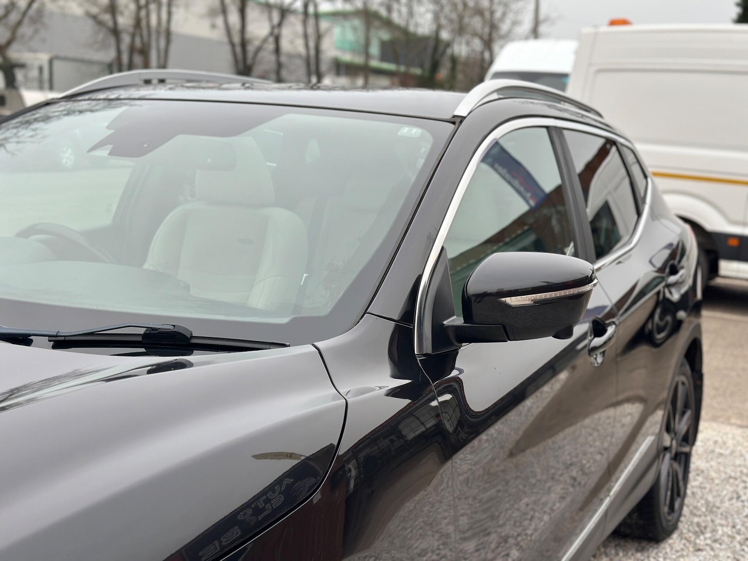 Used Nissan Qashqai 2014 for sale - 77994342: Photo 40