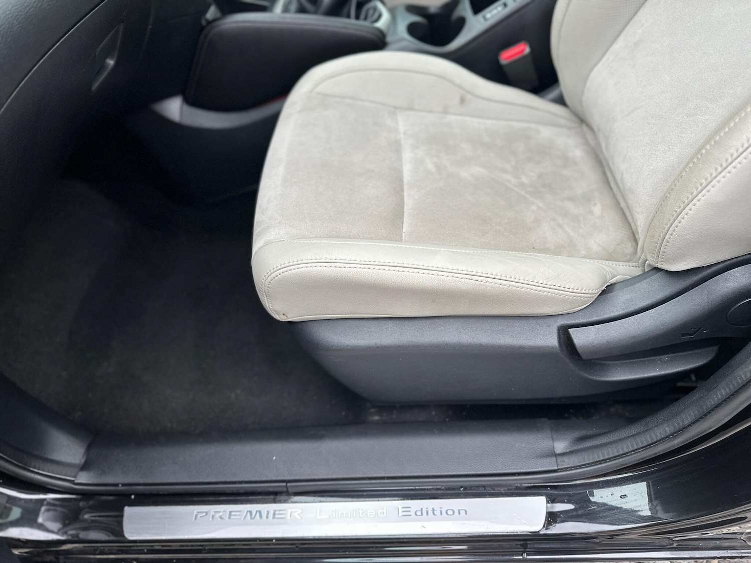 Used Nissan Qashqai 2014 for sale - 77994342: Photo 43