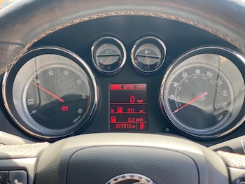 Used Vauxhall Cascada 2013 for sale - 78933537: Photo
