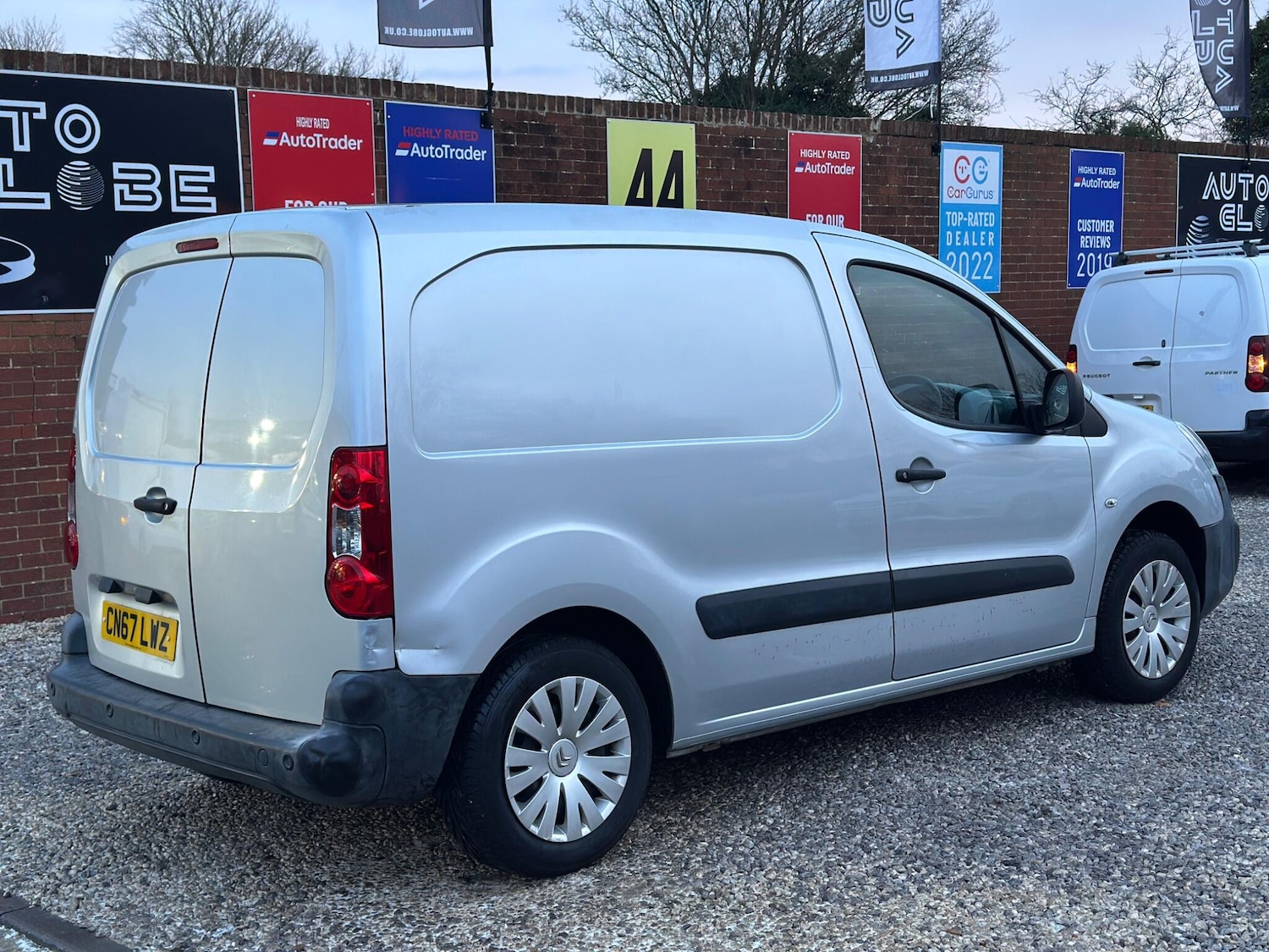 Used Citroen Berlingo 2017 for sale - 77109208: Photo 4