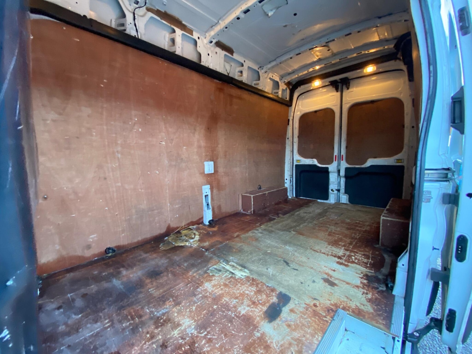 Used Ford Transit 2018 for sale - 76899410: Photo 30