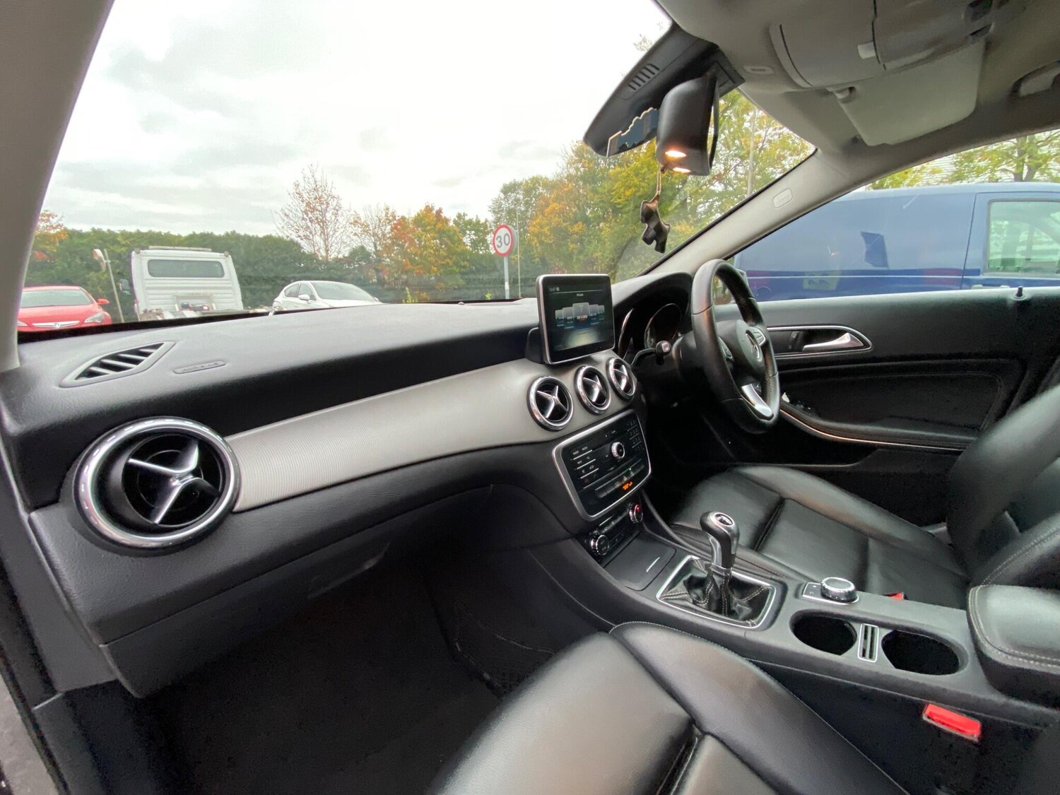 Used Mercedes-Benz GLA 2016 for sale - 76612854: Photo 19