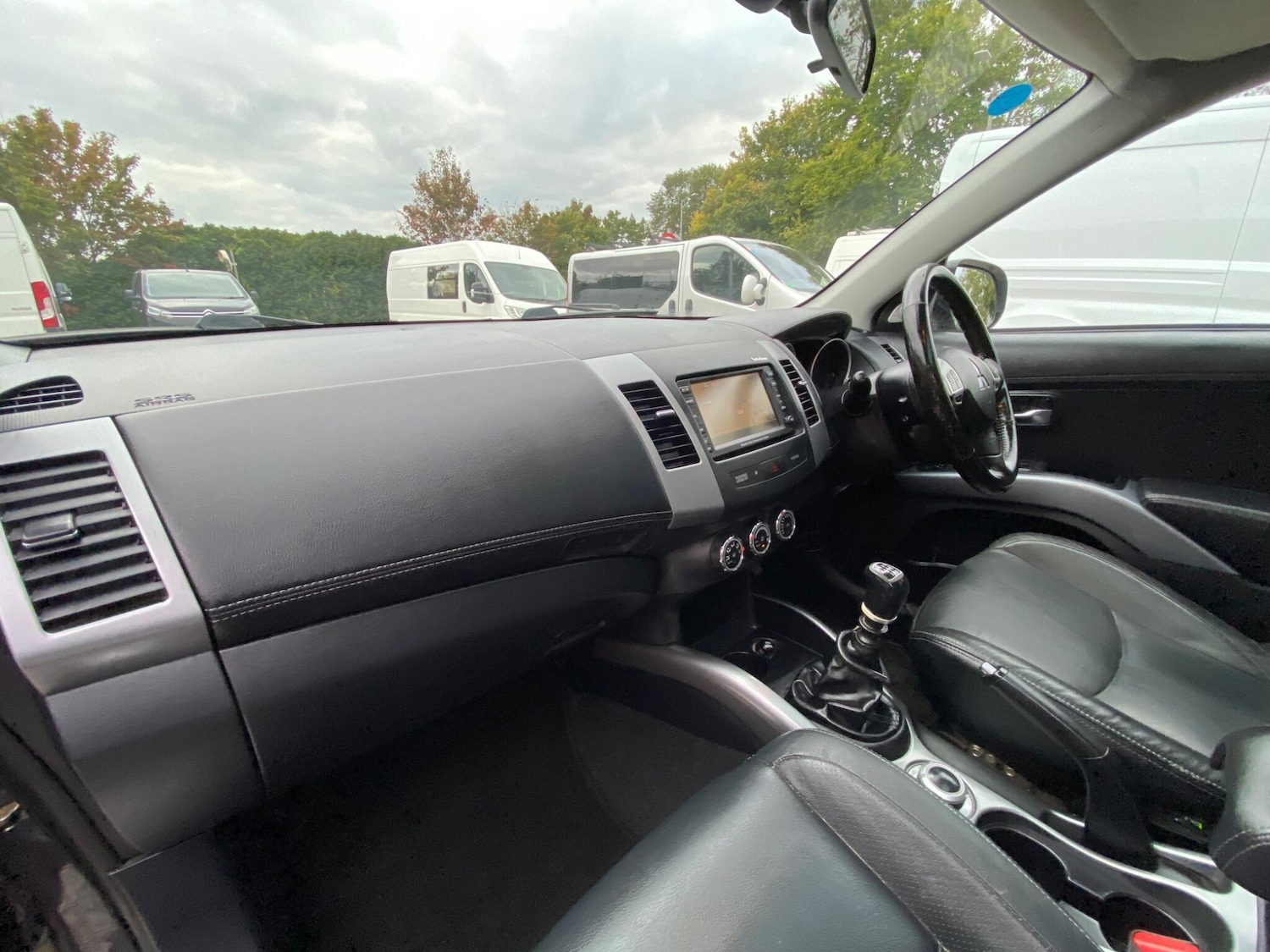 Used Mitsubishi Outlander 2012 for sale - 76072956: Photo 19