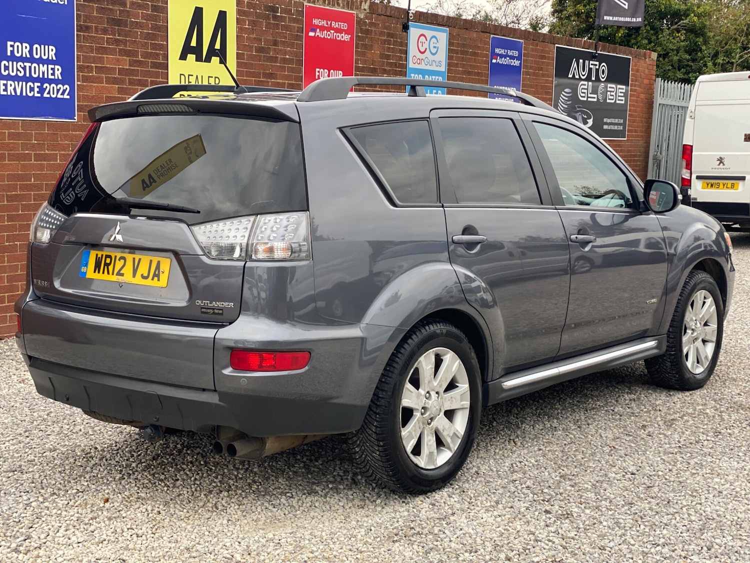Used Mitsubishi Outlander 2012 for sale - 76072956: Photo 4