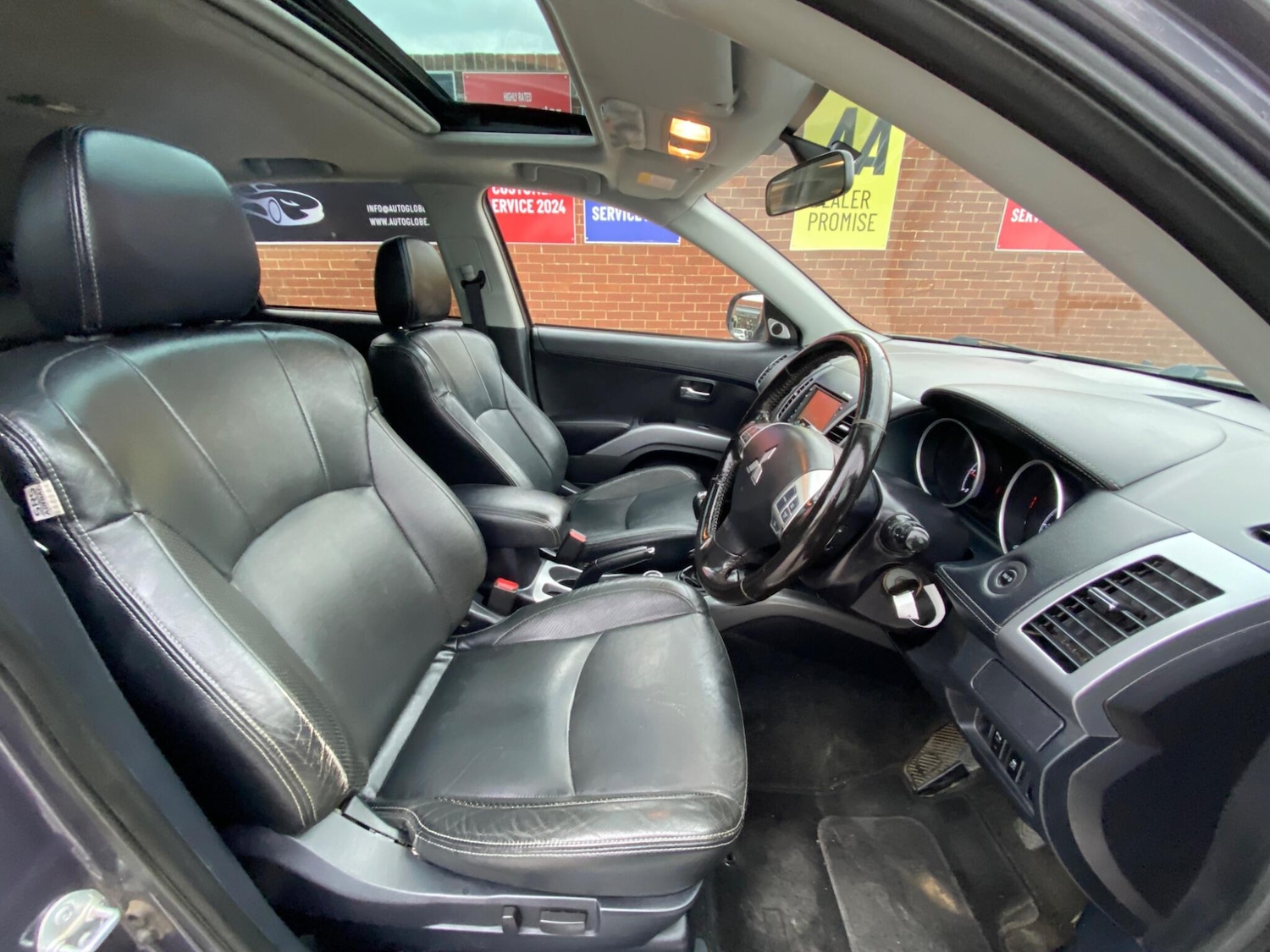 Used Mitsubishi Outlander 2012 for sale - 76072956: Photo 49