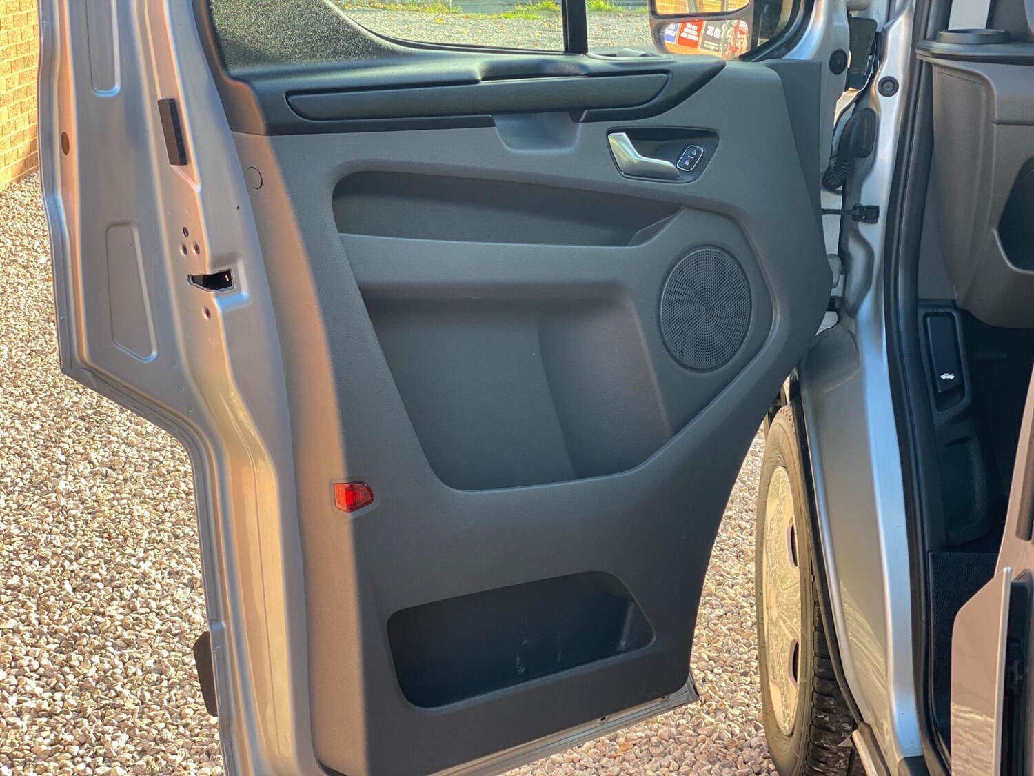 Used Ford Transit Custom 2020 for sale - 76388998: Photo 47