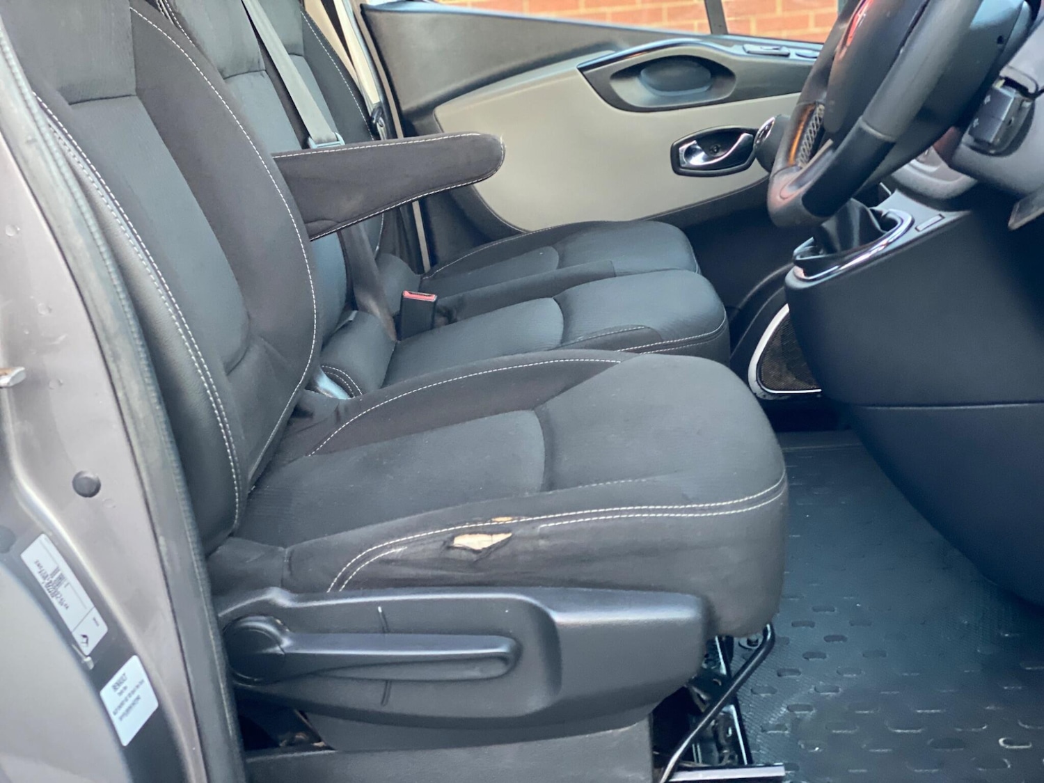 Used Renault Trafic 2018 for sale - 76388944: Photo 32