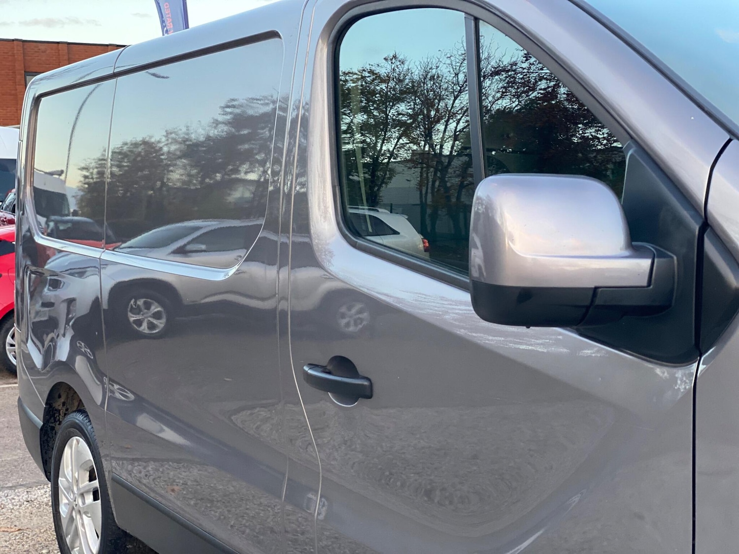 Used Renault Trafic 2018 for sale - 76388944: Photo 42