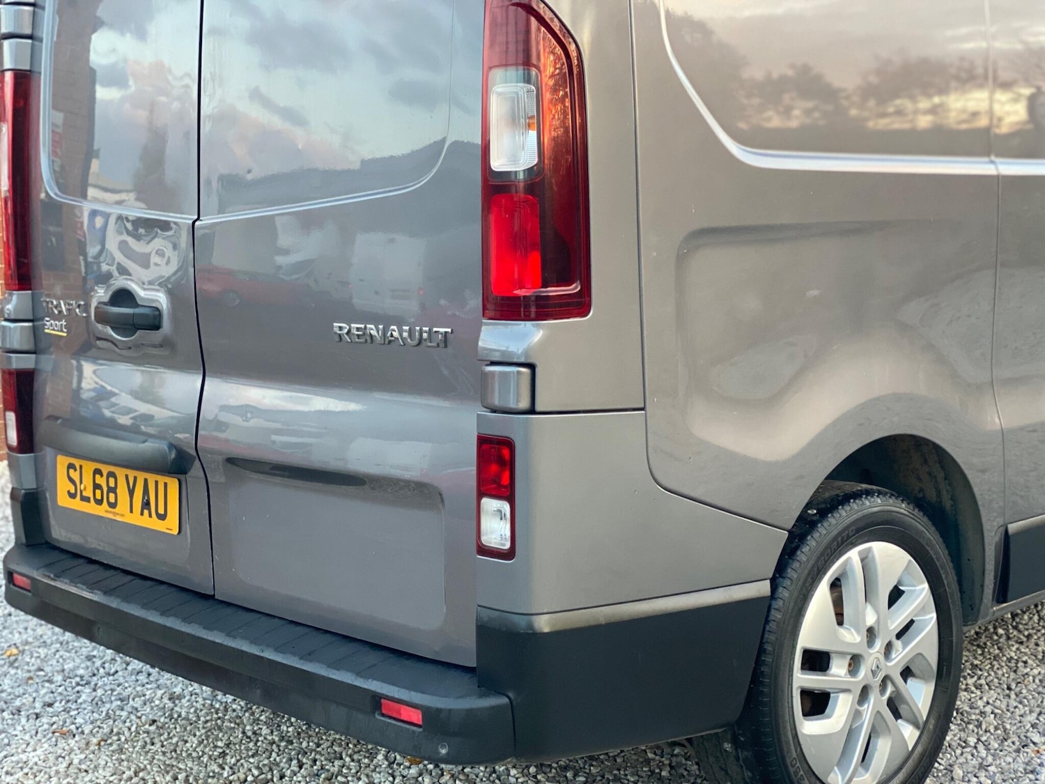 Used Renault Trafic 2018 for sale - 76388944: Photo 48