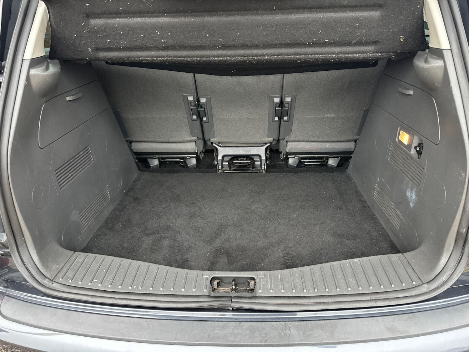 Used Ford C-Max 2009 for sale - 77550693: Photo 26