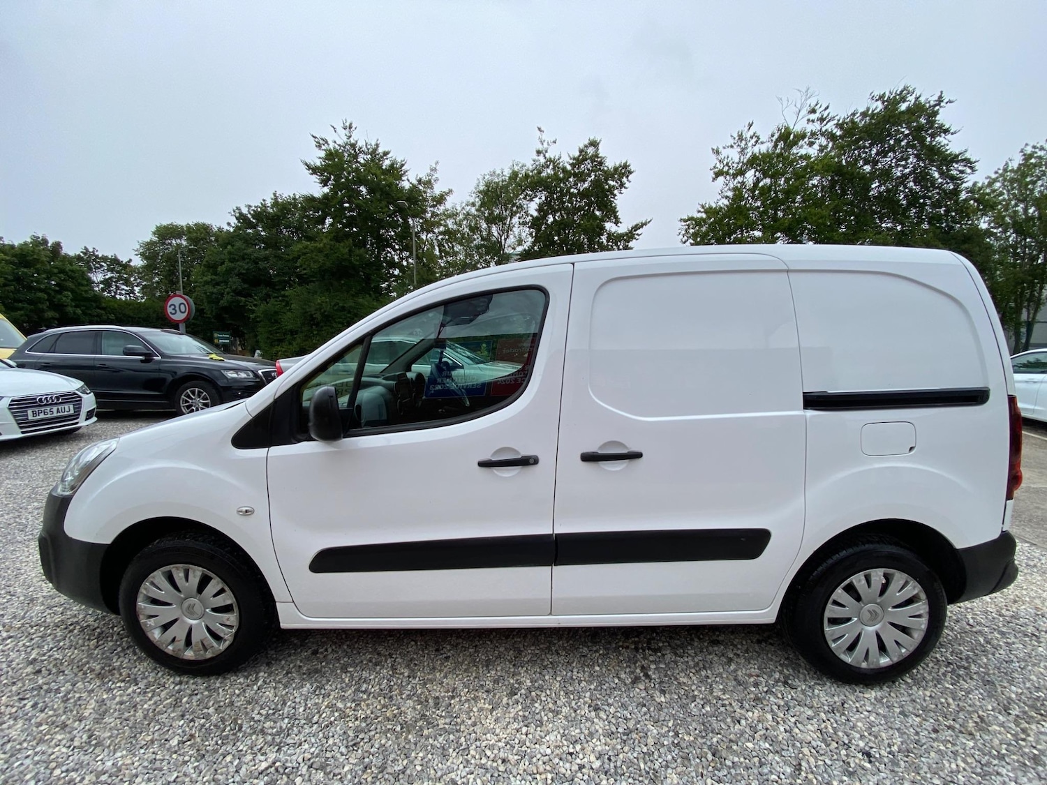 Used Citroen Berlingo 2018 for sale - 76158899: Photo 15