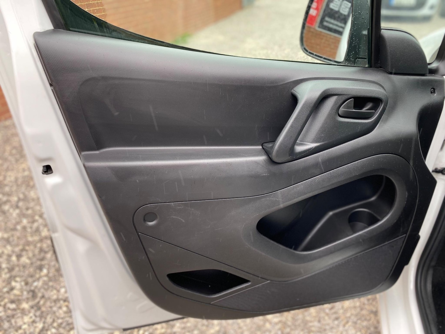 Used Citroen Berlingo 2018 for sale - 76158899: Photo 31